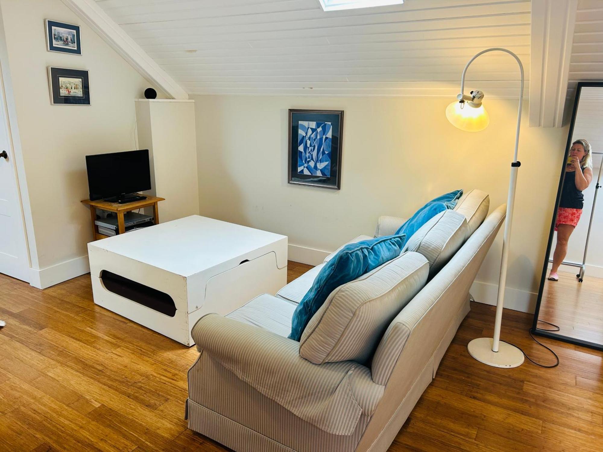 Апартаменты Festival En-suite With Kitchenette - 2 Miles To Site